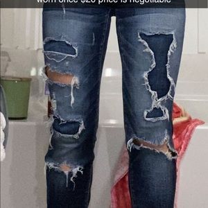 american eagle ripped jeans
